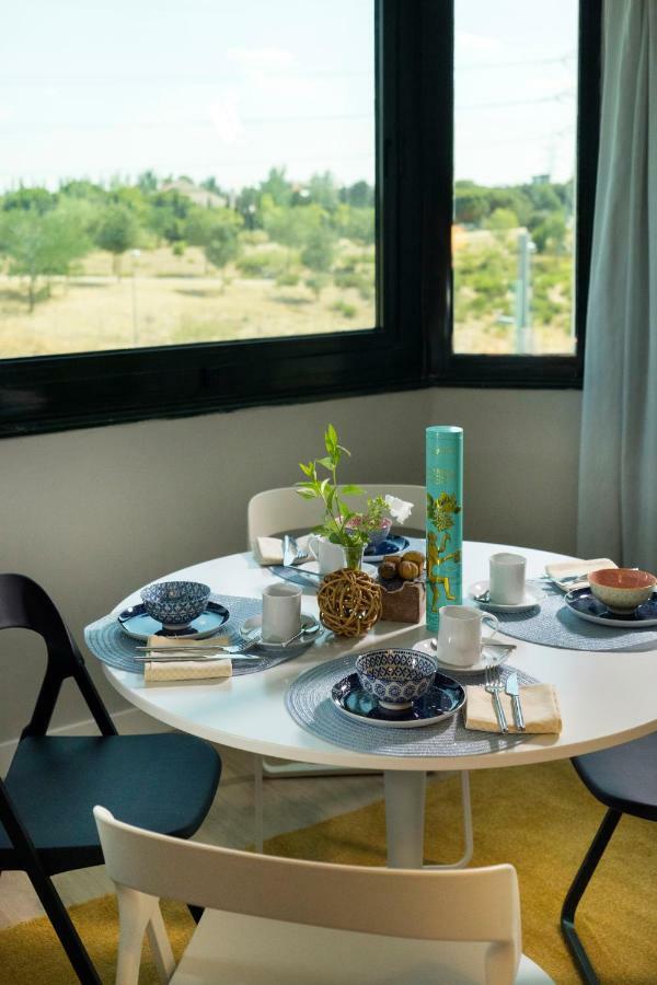 The Oliver Apartamentos Pozuelo de Alarcón Esterno foto